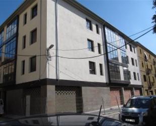 Vista exterior de Local de lloguer en Ripoll