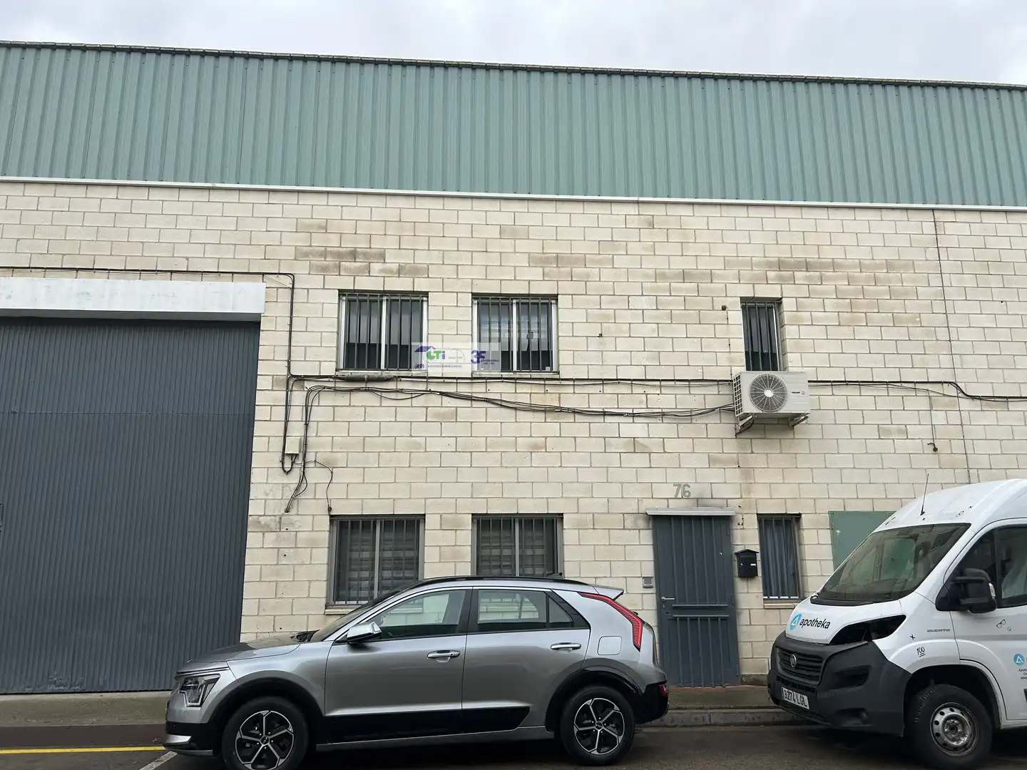 Exterior view of Industrial buildings for rent in María de Huerva