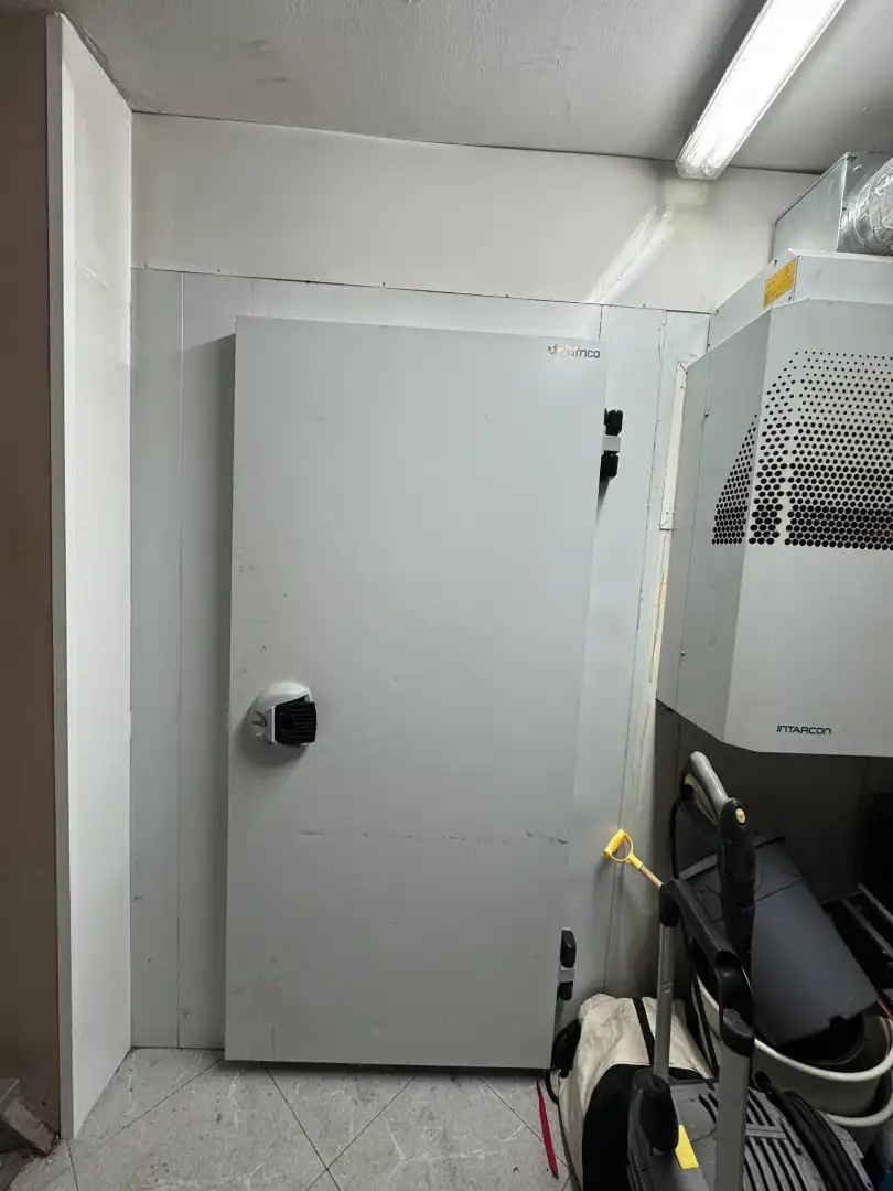 Local comercial en traspaso en Nueva Andalucía, imagen 6