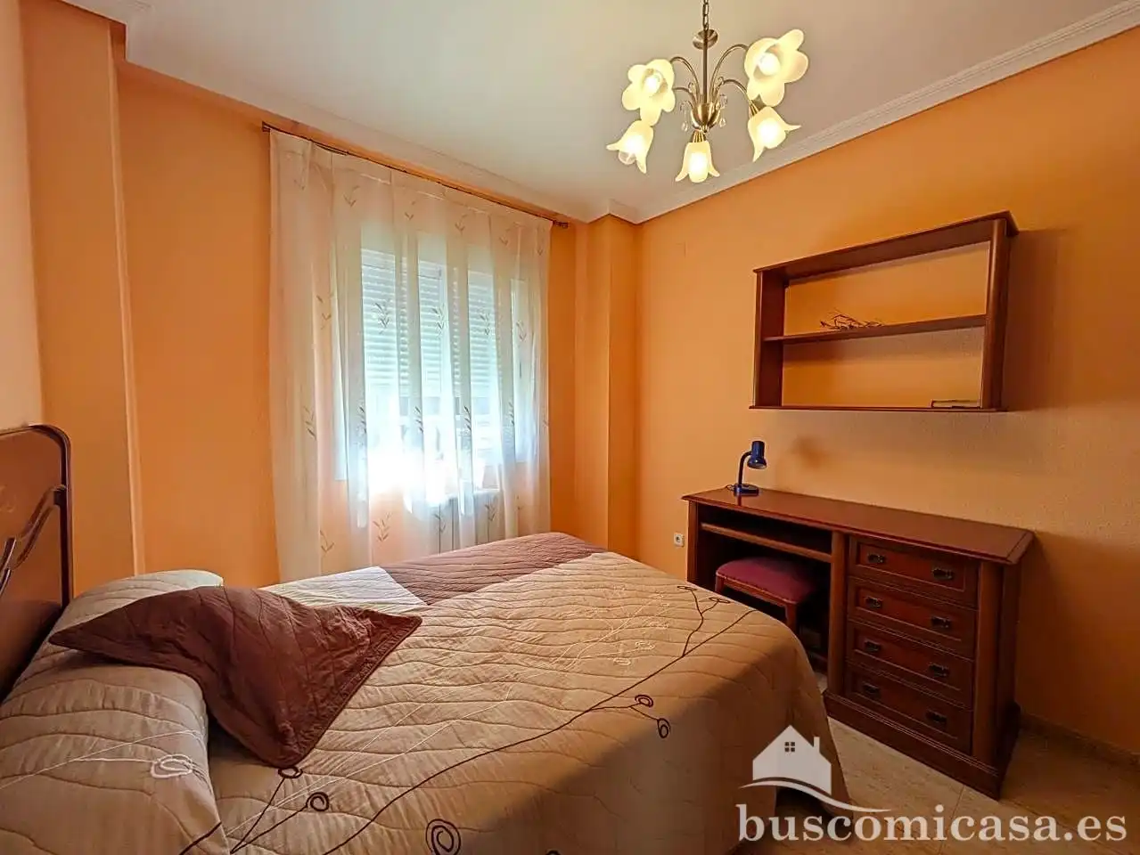 Schlafzimmer von Maisonette zum Verkauf in Linares mit Klimaanlage, Heizung und Abstellraum