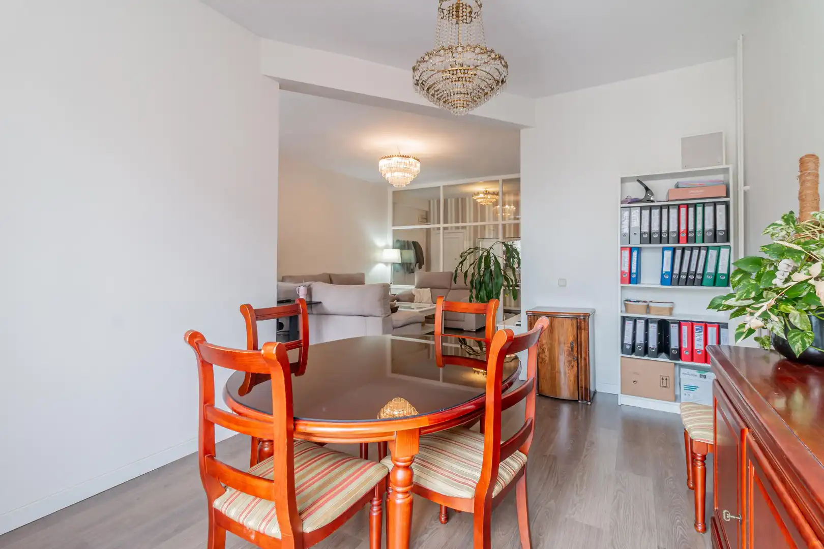 Menjador de Apartament en venda en Madrid amb Calefacció
