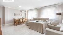 Living room of Flat for sale in  Granada Capital  with Air Conditioner