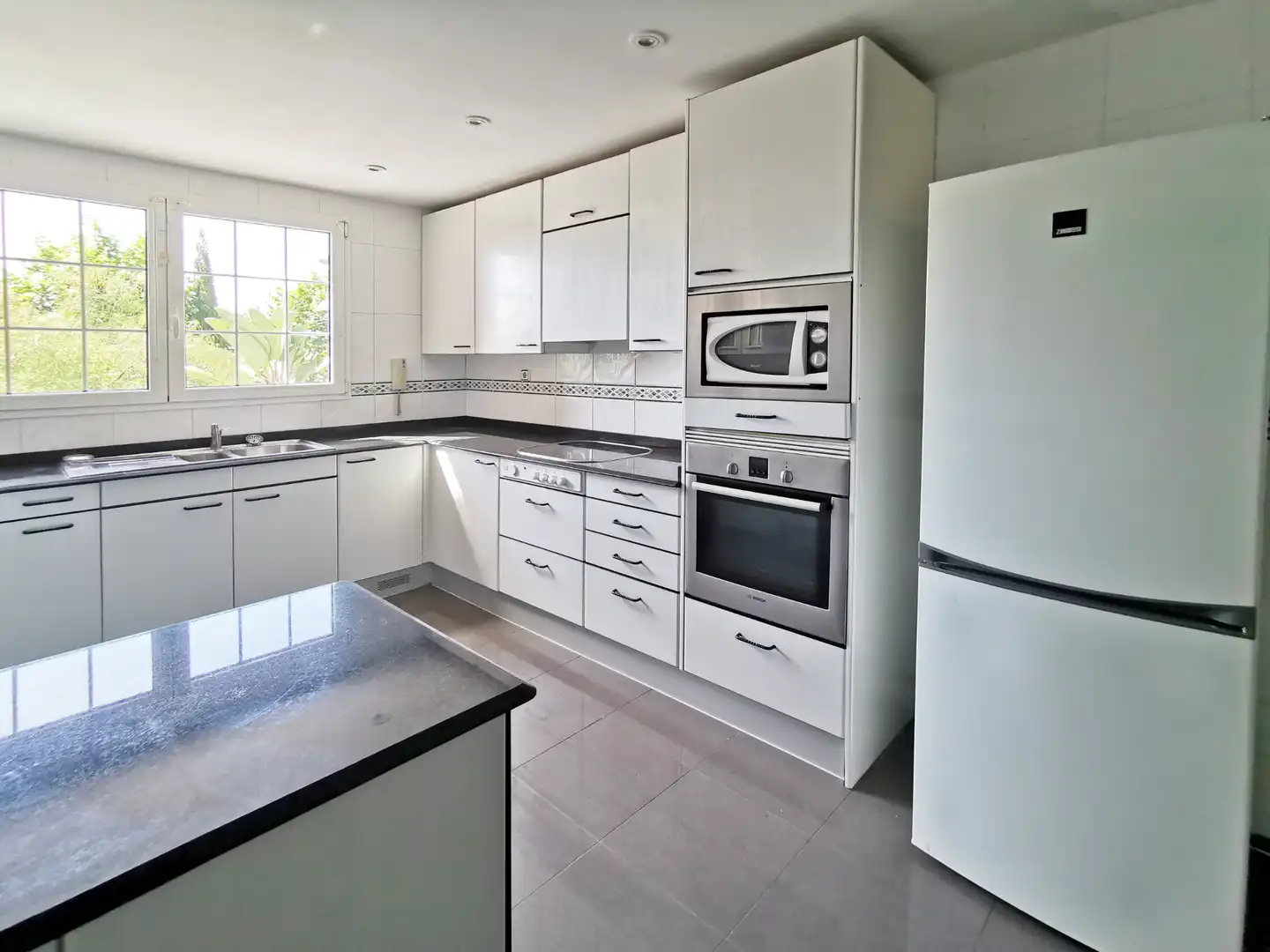 Cocina de Casa o chalet en venta en Sant Vicenç de Montalt con Aire acondicionado, Calefacción y Jardín privado