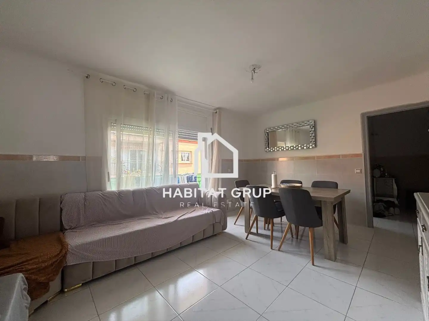 Sala de estar de Piso en venta en Palamós con Terraza
