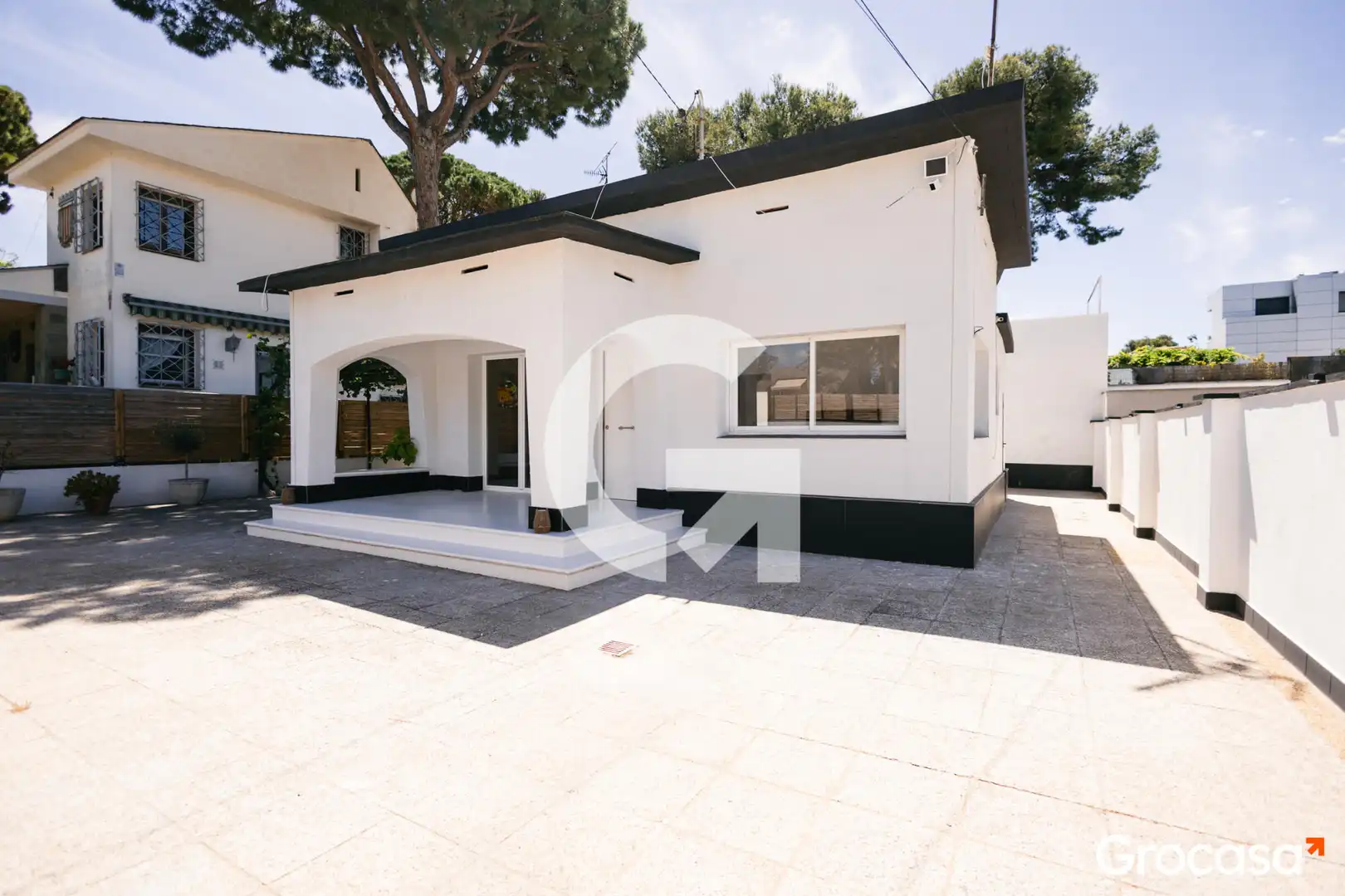 Vista exterior de Casa o chalet en venta en Castelldefels con Terraza