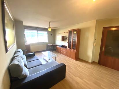 Flat for sale in Calle Santa María de la Cabeza, Pajarillos Altos