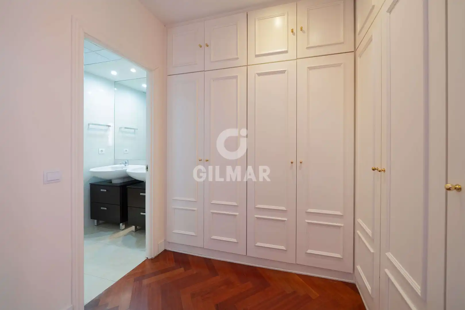 Bedroom of Flat for sale in Madrid  with Heating and Storage room