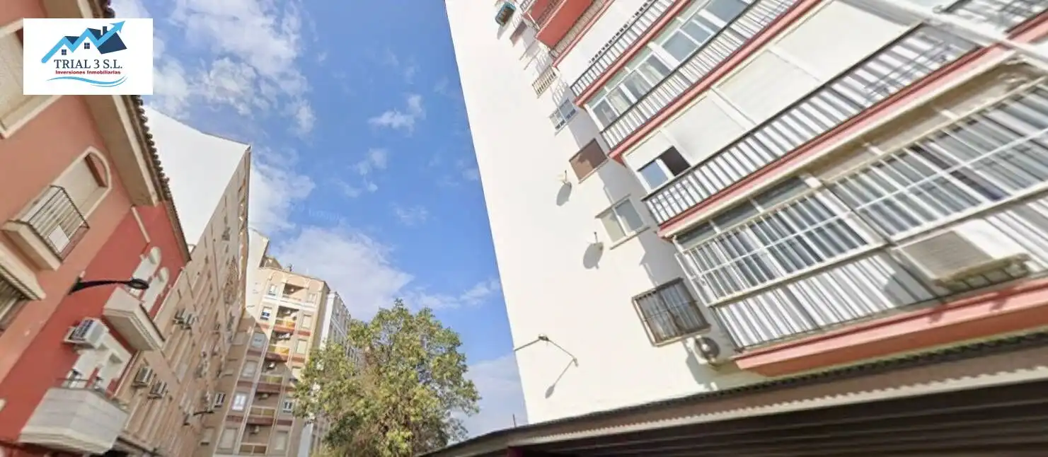 Flat with lift for sale in Calle SAN EUFRASIO