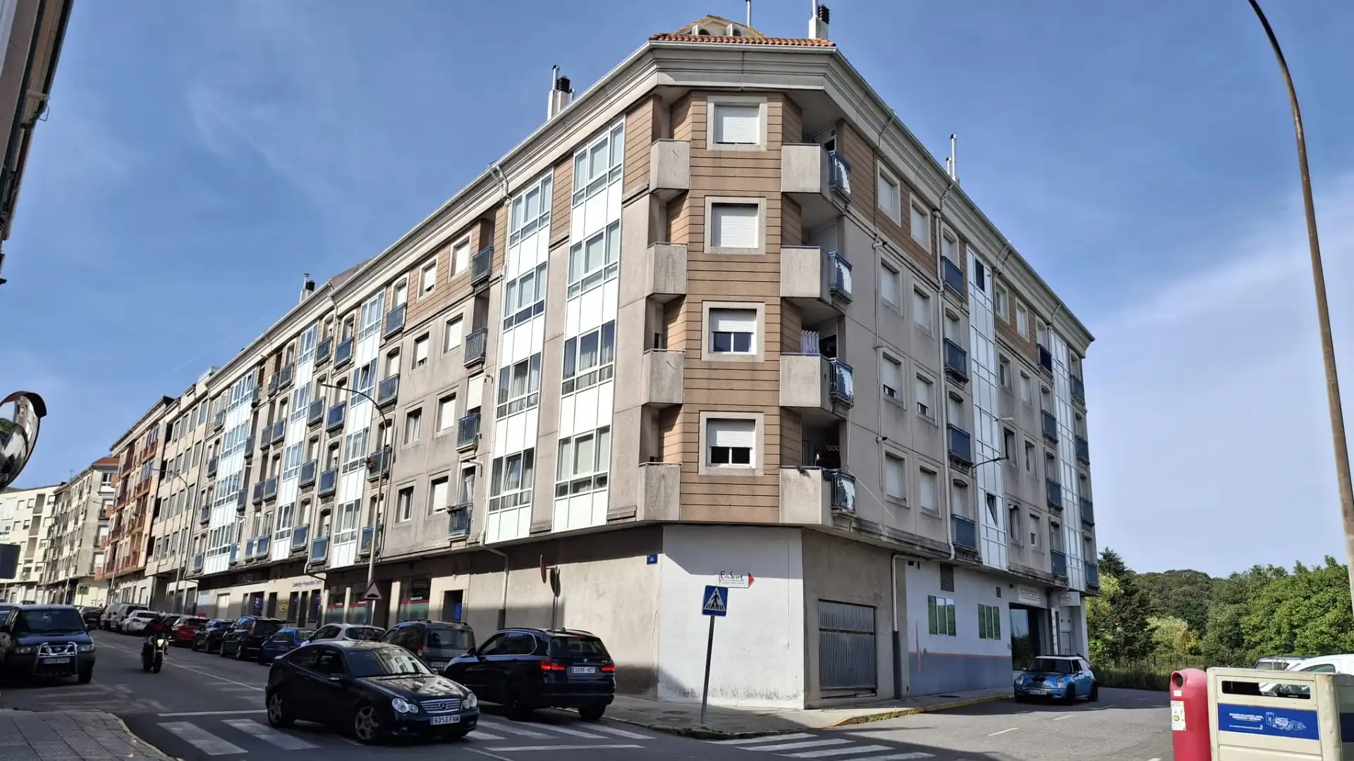 Vista exterior de Ático en venta en Boiro con Calefacción, Parquet y Trastero