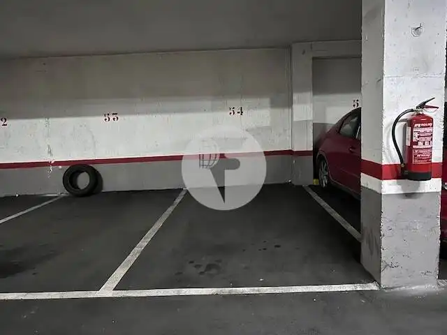 Parking à vendre à Centre - Sant Oleguer