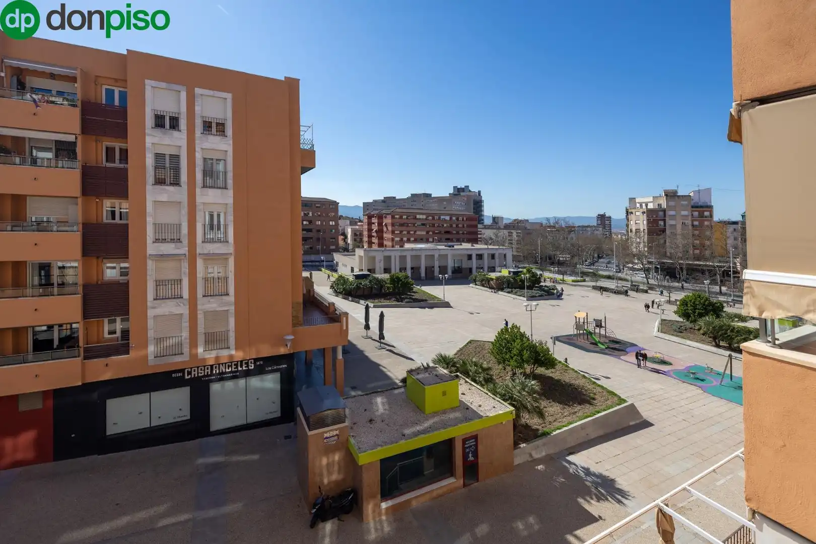 Exterior view of Flat for sale in Granada  with Air Conditioner, Heating and Terrace