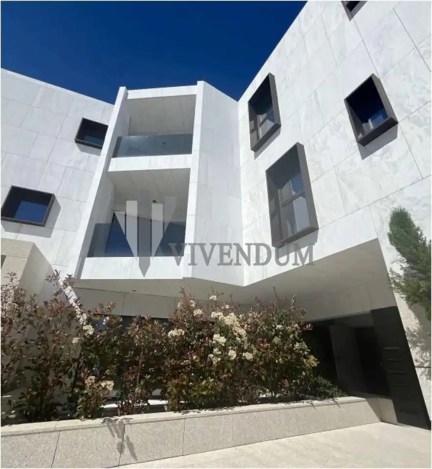 Vista exterior de Piso en venta en Vigo  con Aire acondicionado, Calefacción y Domótica