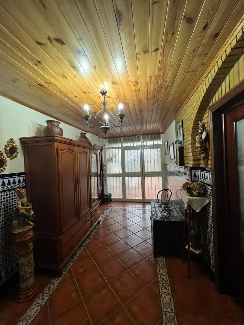 Casa adosada en venda en Palomares del Río amb Aire condicionat, Calefacció i Jardí privat