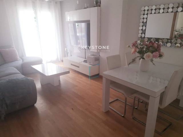 Piso en Alquiler en CALLE D'ANDALUSIA, 6 en Zona los Colegios