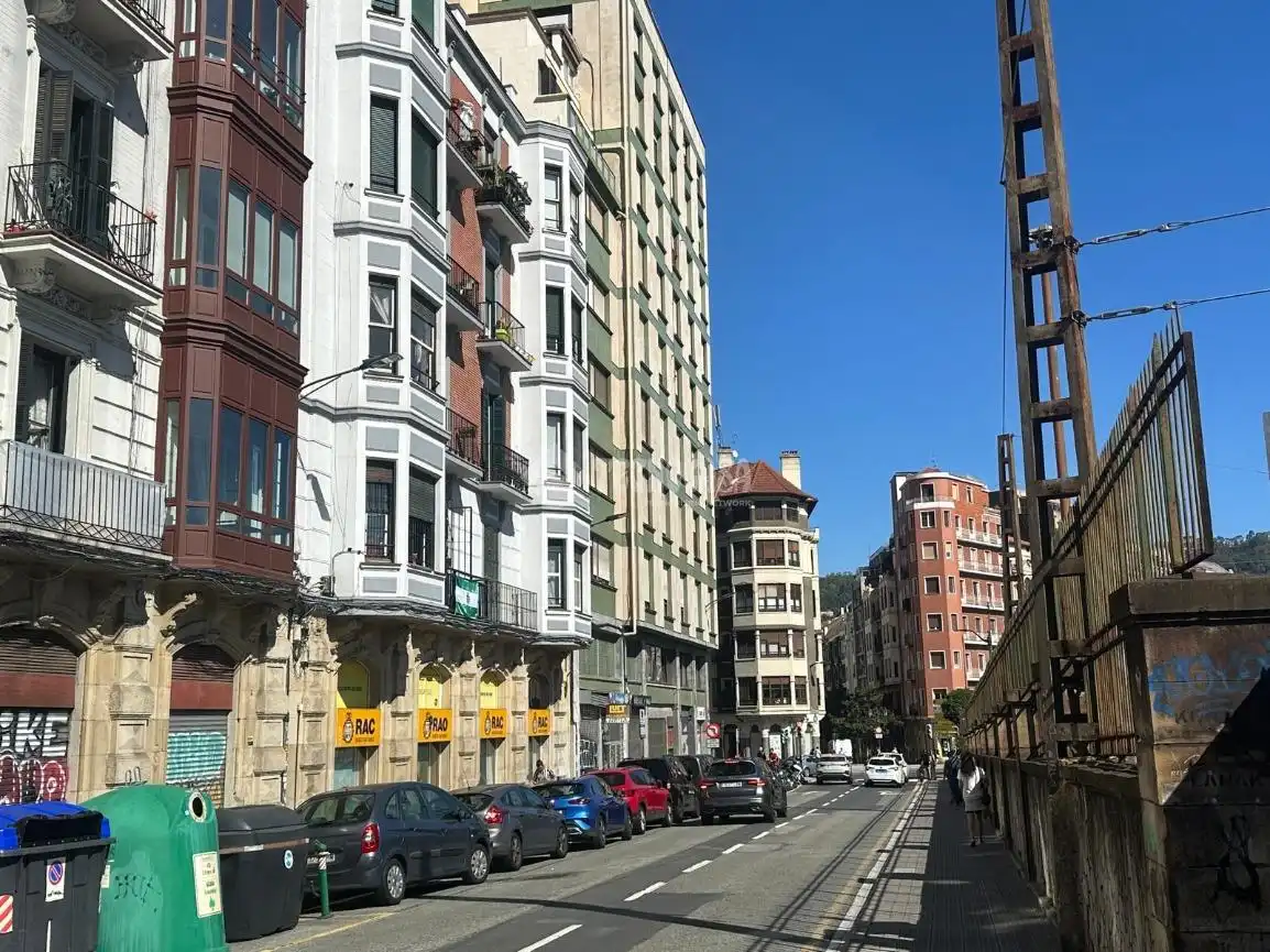 Piso con ascensor en venta en Abando - Albia, imagen 26