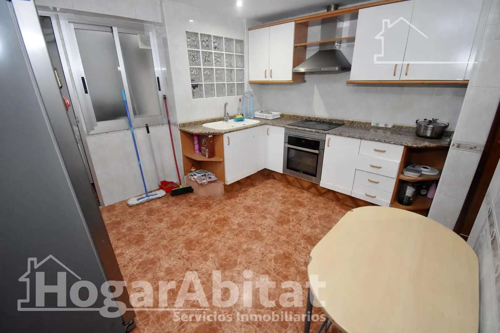 Cuina de Pis en venda en Castellón de la Plana / Castelló de la Plana amb Aire condicionat, Calefacció i Moblat