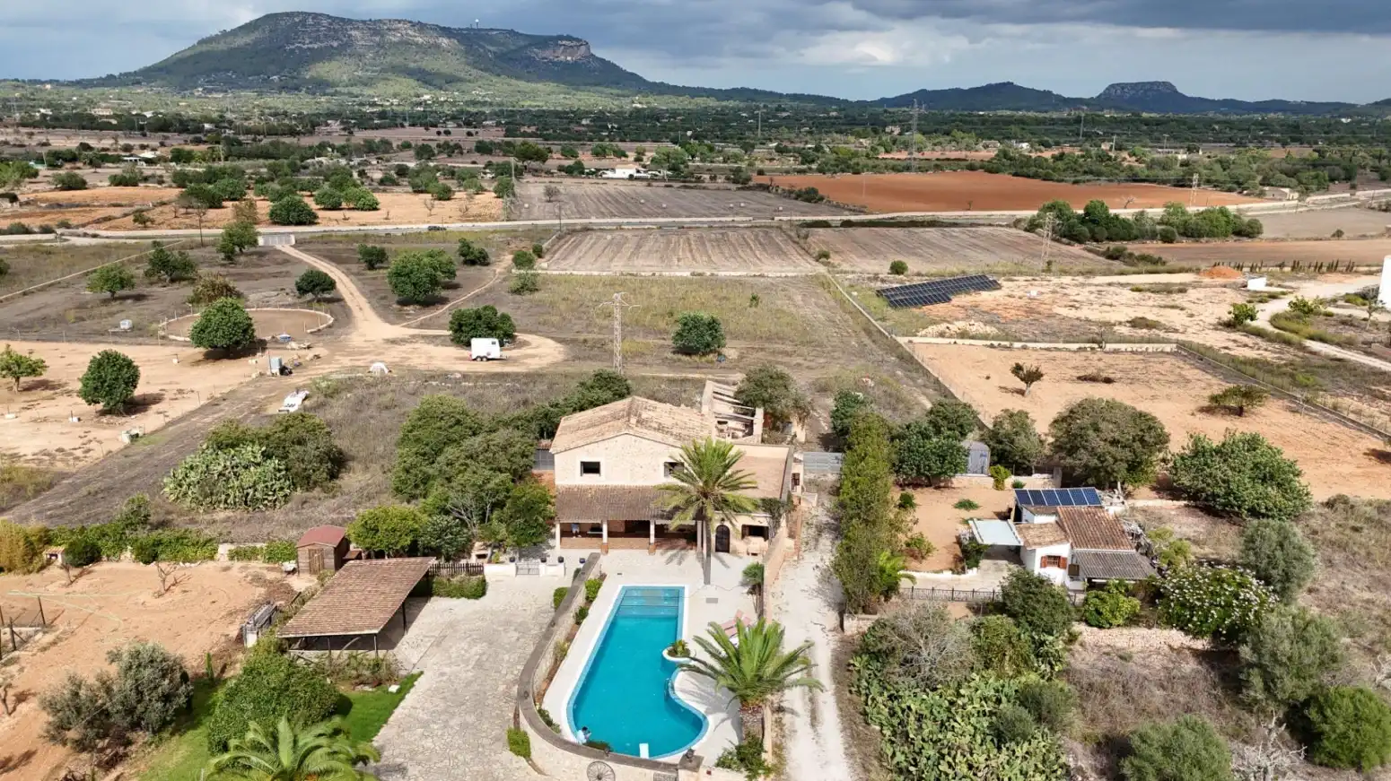 Vista exterior de Casa o xalet en venda en Llucmajor amb Aire condicionat, Calefacció i Terrassa