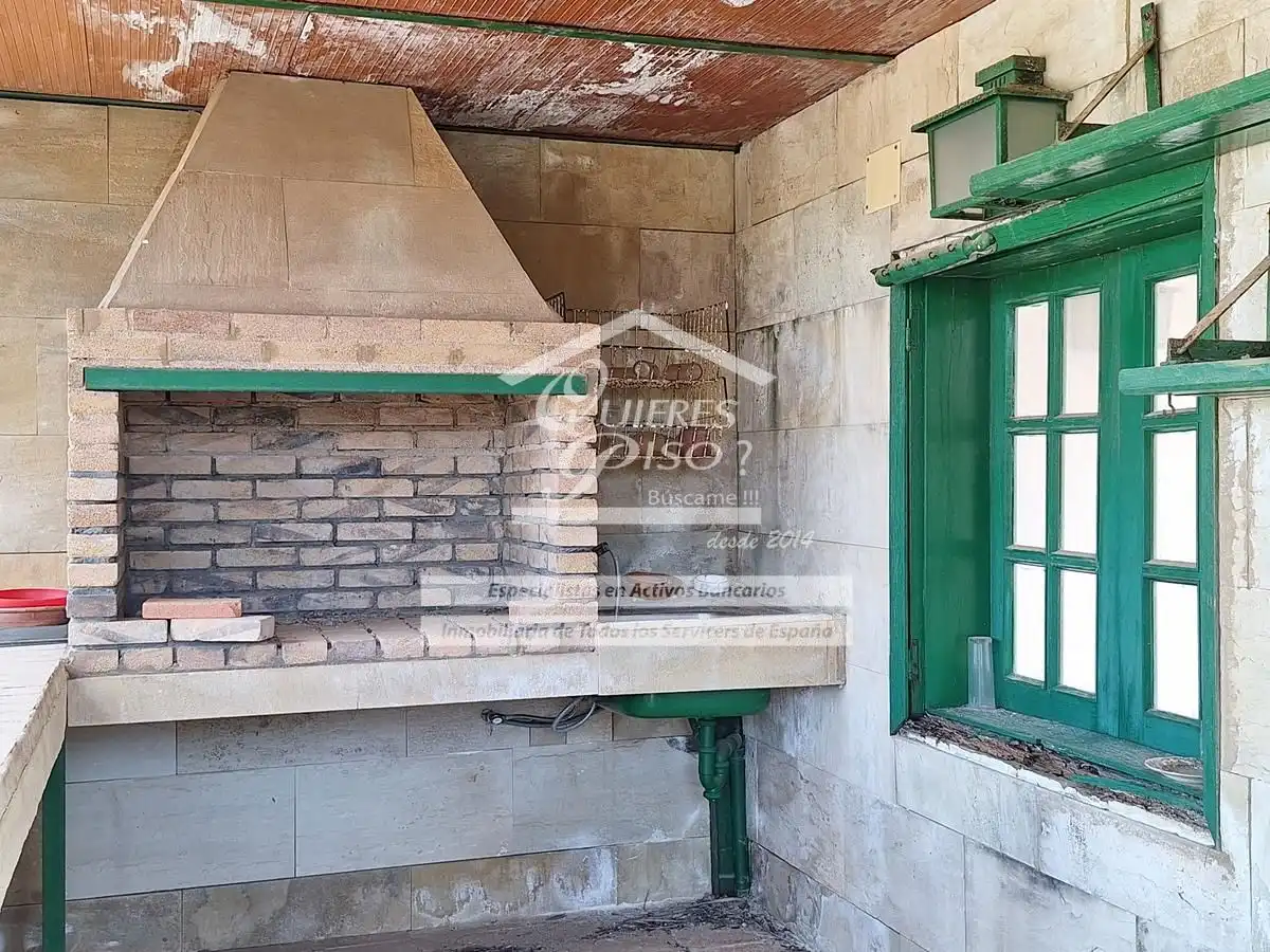 Cuina de Casa o xalet en venda en Telde amb Jardí privat, Terrassa i Piscina