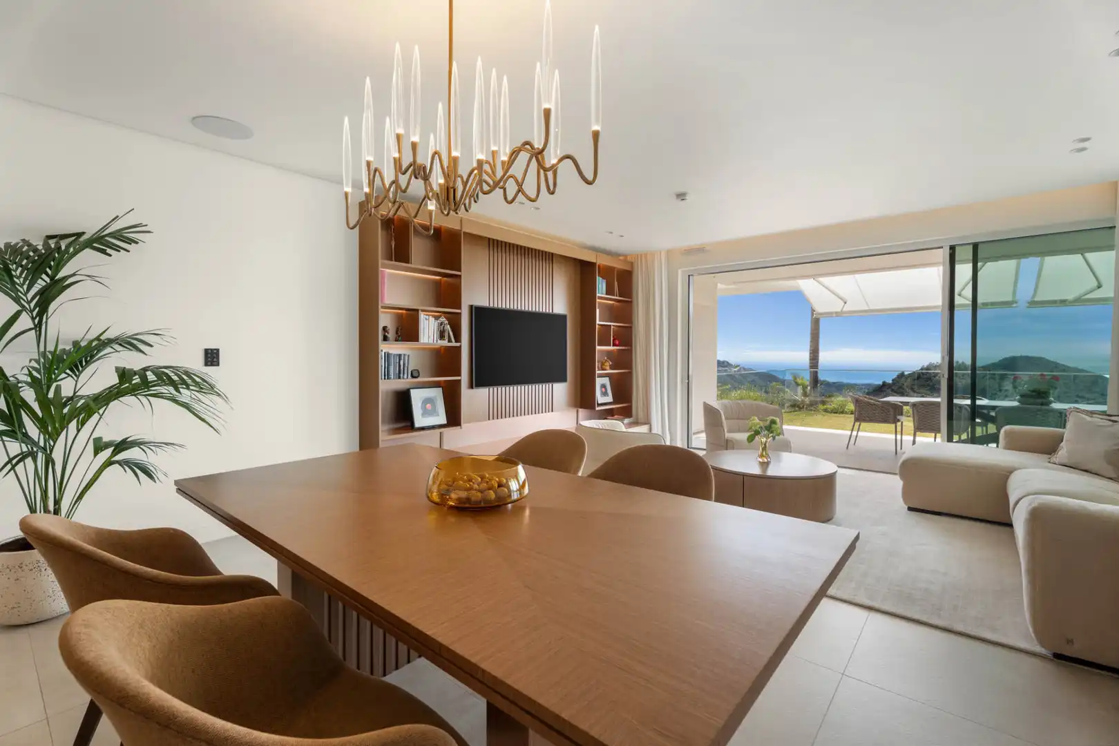 Sala de estar de Planta baja en venta en Ojén con Aire acondicionado, Jardín privado y Terraza