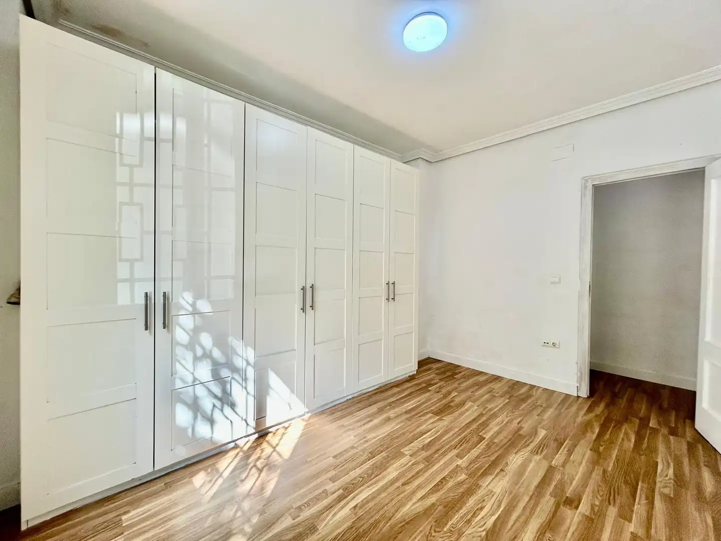 Dormitori de Planta baixa en venda en Valencia