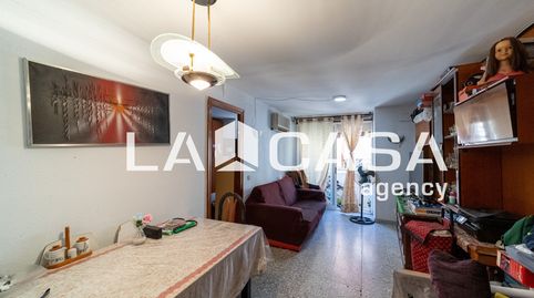 Foto 2 de Piso en venta en Les Roquetes, Barcelona Capital