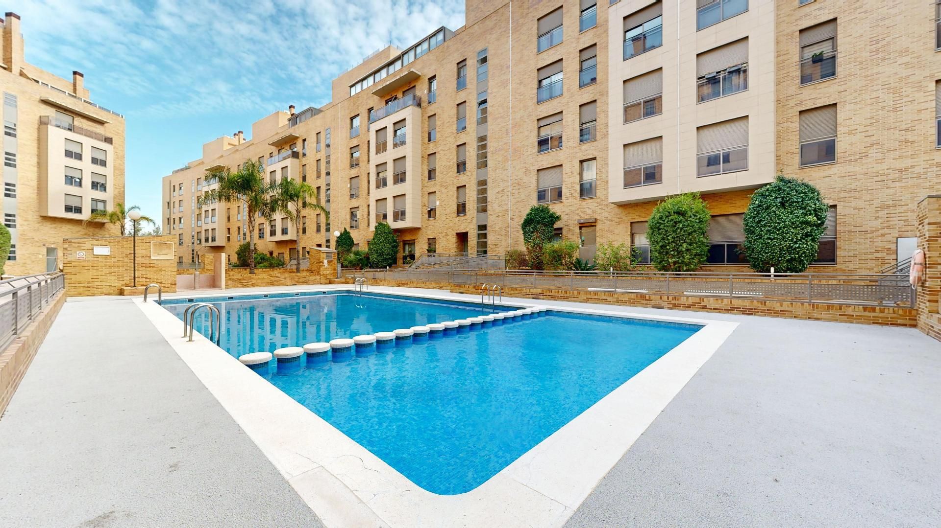 Flat for sale in Parc Central