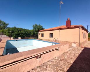 Swimming pool of House or chalet for sale in Picón  with Air Conditioner