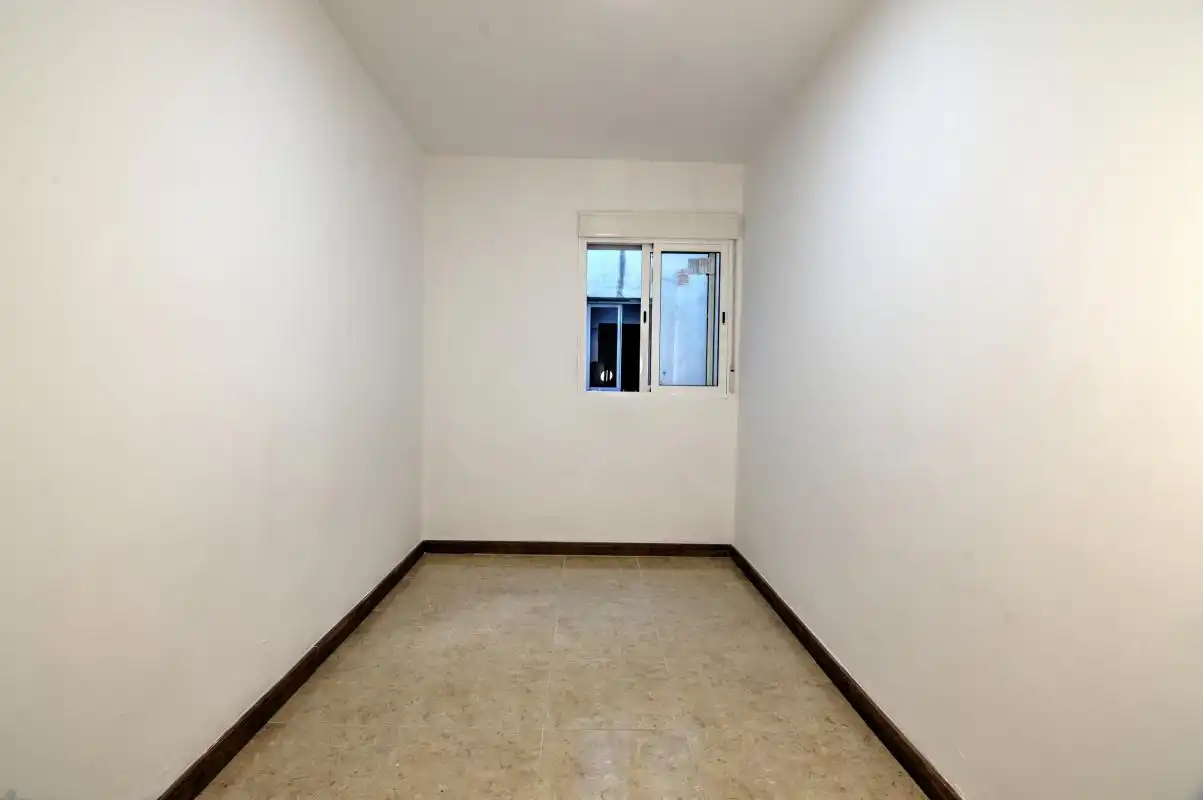 Habitación de Piso en venta en Alicante / Alacant con Calefacción
