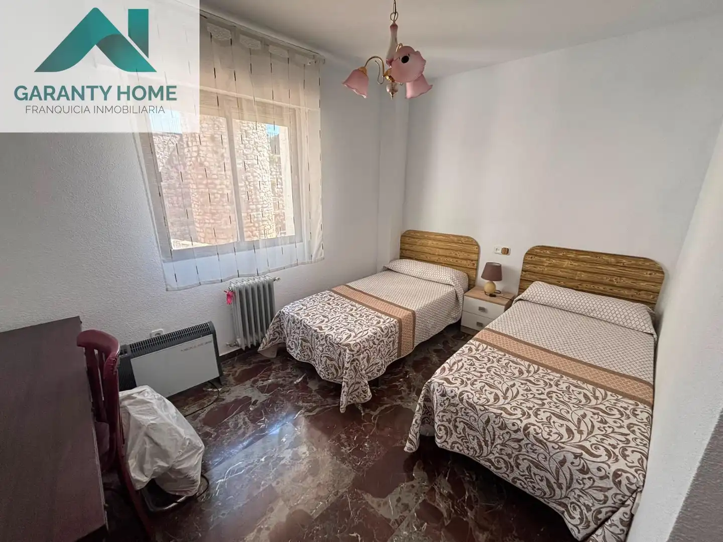 Habitación de Piso en venta en Torredonjimeno con Amueblado y Balcón