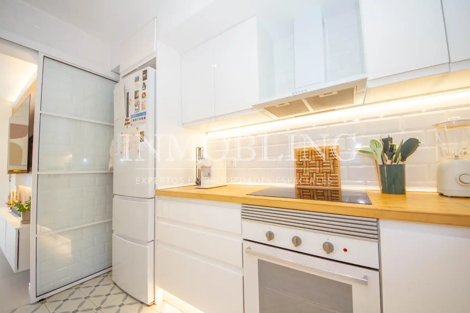 Küche von Wohnung zum Verkauf in Sant Andreu de Llavaneres mit Heizung und Balkon