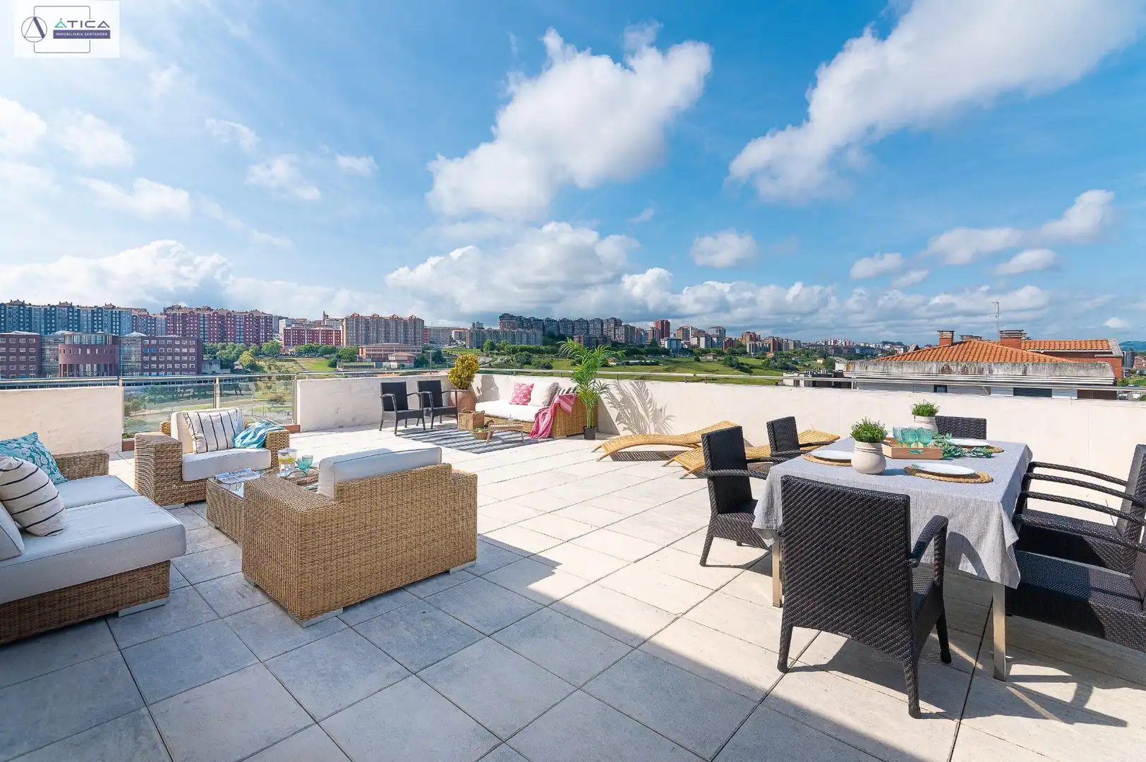 Terraza de Ático en venta en Santander con Calefacción, Jardín privado y Parquet