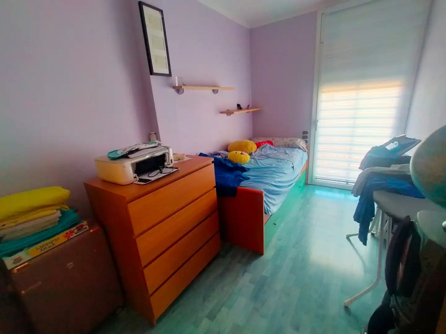 Schlafzimmer von Einfamilien-Reihenhaus zum Verkauf in Sabadell mit Klimaanlage, Heizung und Terrasse
