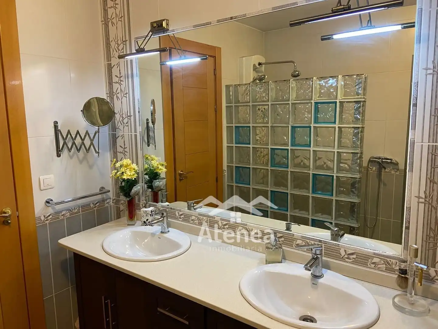 Bathroom of Houses for sale in Albacete  with Air Conditioner, Heating and Private garden