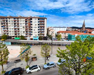 Exterior view of Duplex for sale in Torrelavega   with Balcony