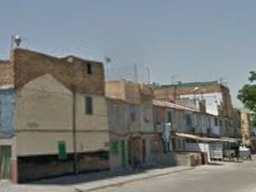 Casa en venda a Calle MANZANO