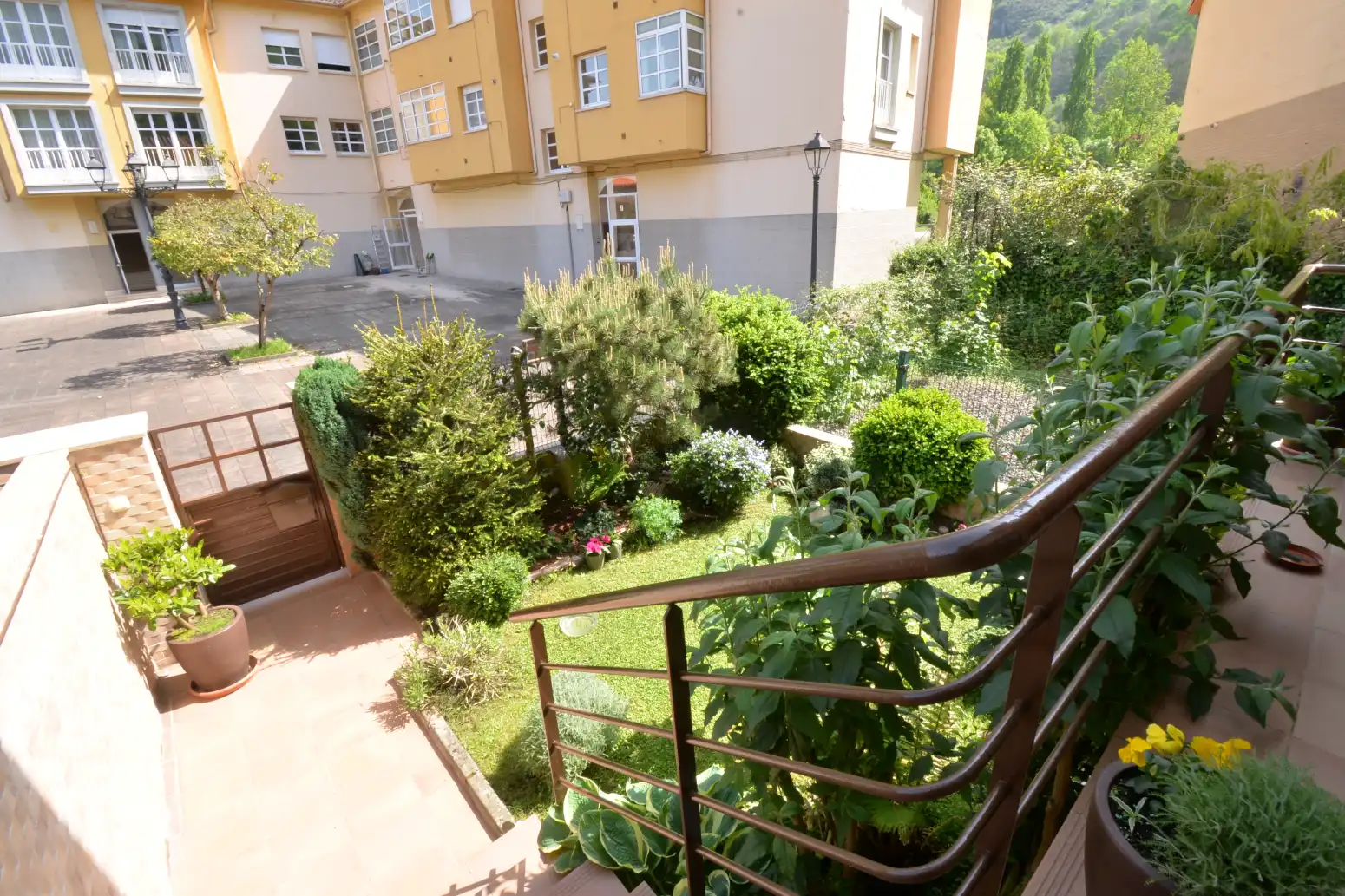 Terraza de Casa adosada en venta en Morcín con Calefacción, Jardín privado y Terraza