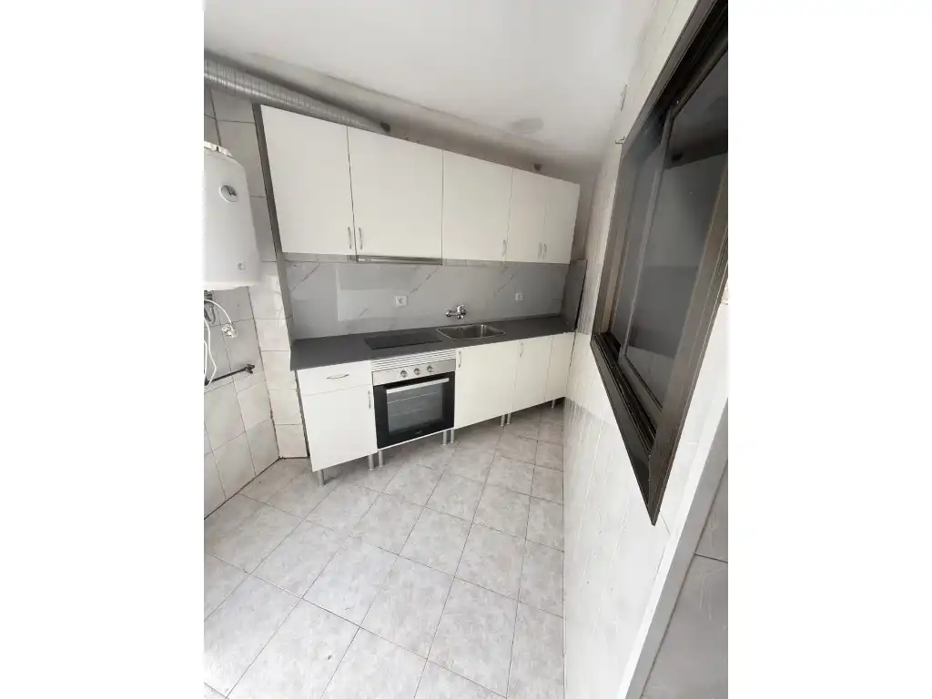 Cuina de Apartament en venda en L'Hospitalet de Llobregat