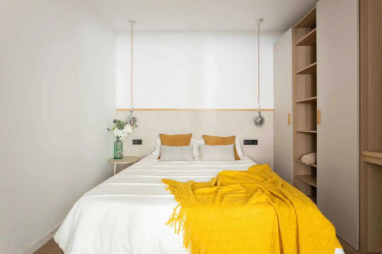 Schlafzimmer von Einfamilien-Reihenhaus zum Verkauf in Badalona mit Klimaanlage, Heizung und Terrasse