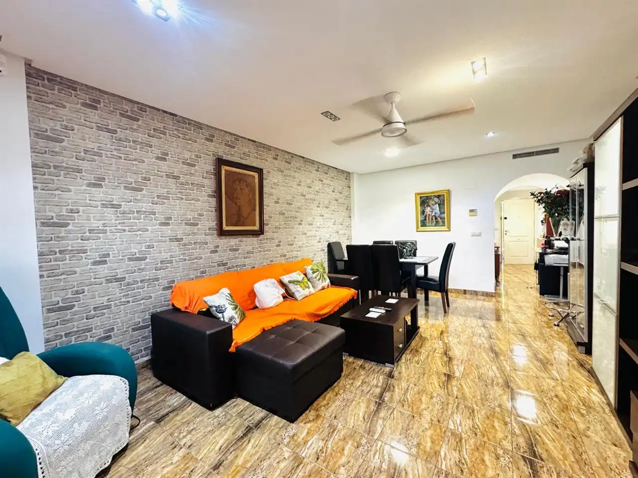 Living room of Houses for sale in Finestrat  with Air Conditioner, Private garden and Swimming Pool