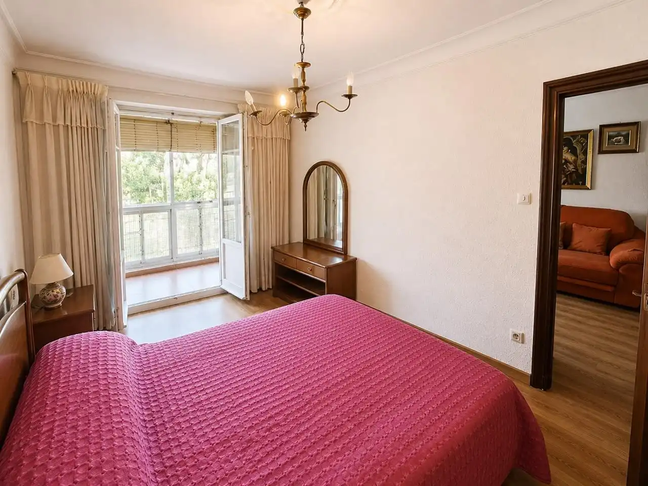 Habitación de Piso en venta en Zaragoza con Calefacción, Parquet y Terraza