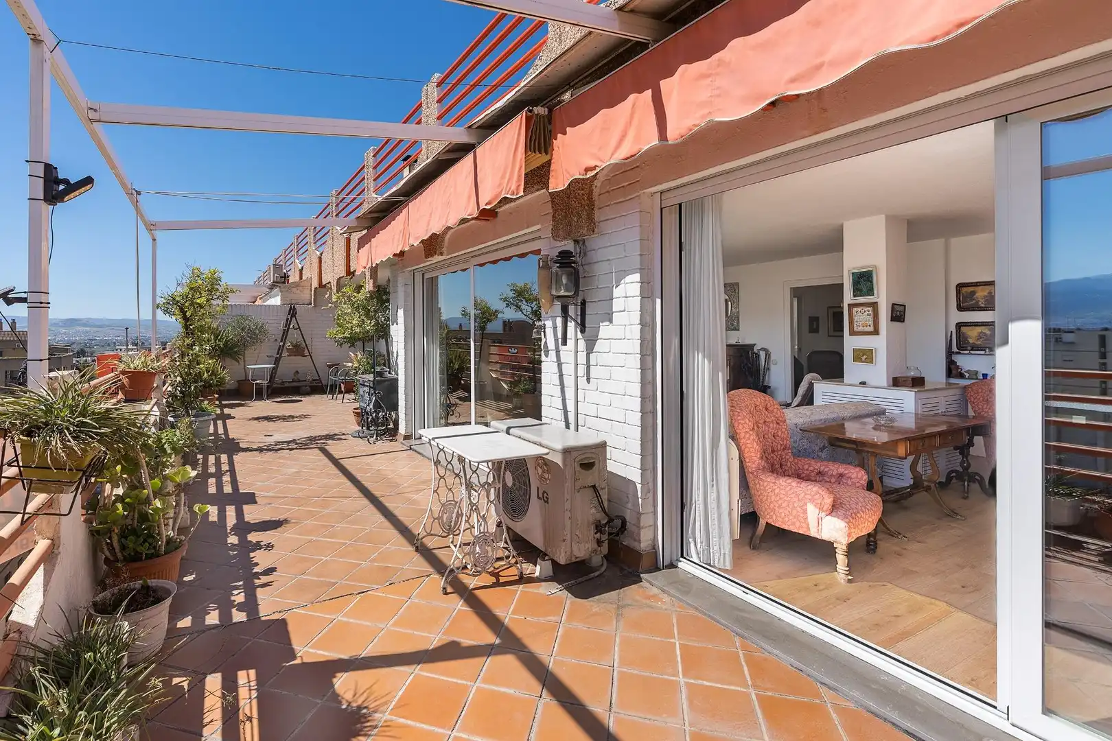 Terrace of Attic for sale in Granada  with Air Conditioner and Terrace