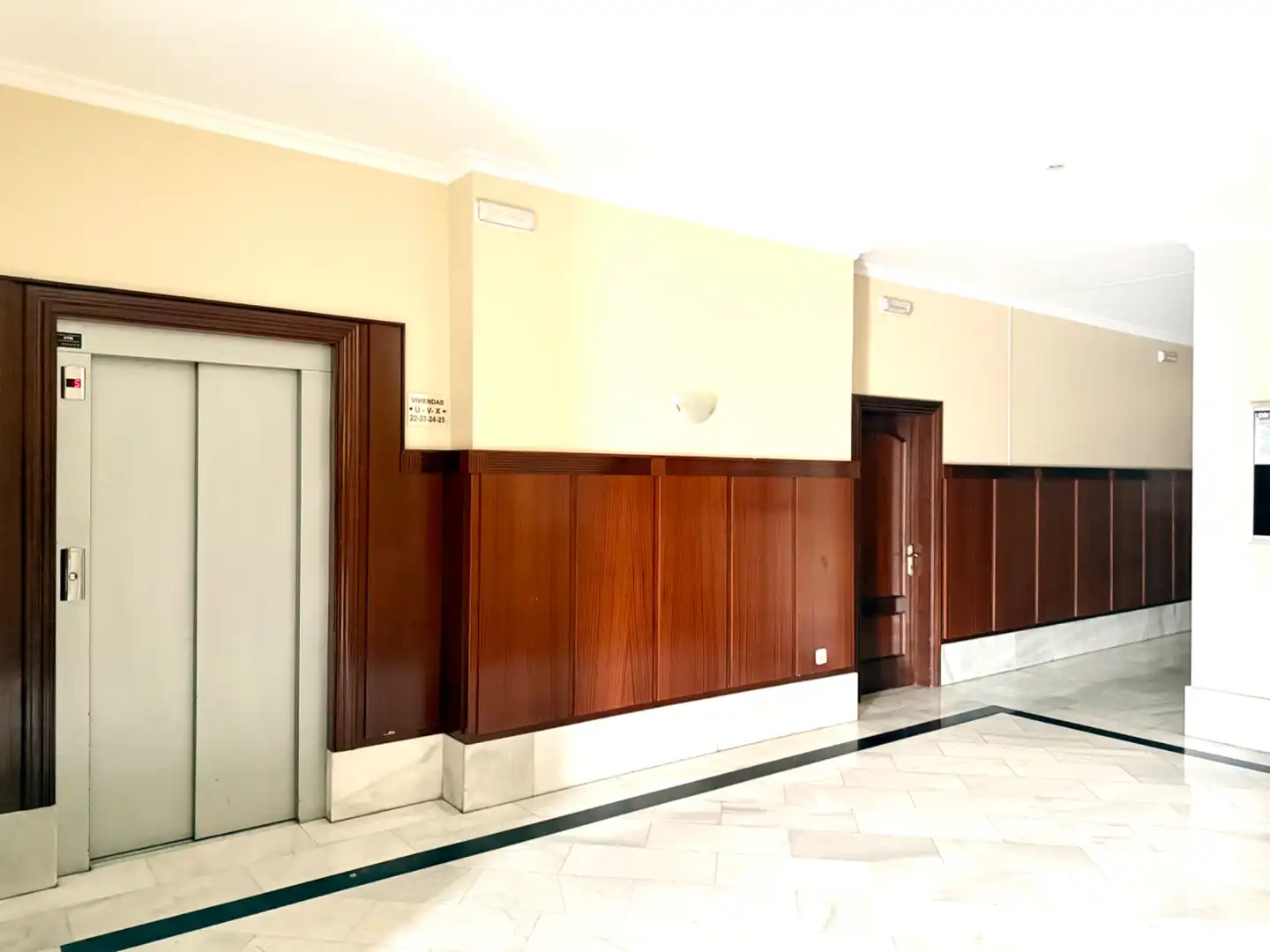 Piso con ascensor en venta en Rúa de García Barbón, imagen 19