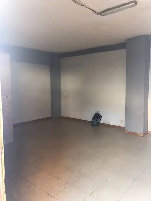 Local commercial à vendre à Kabiezes, imagen 2