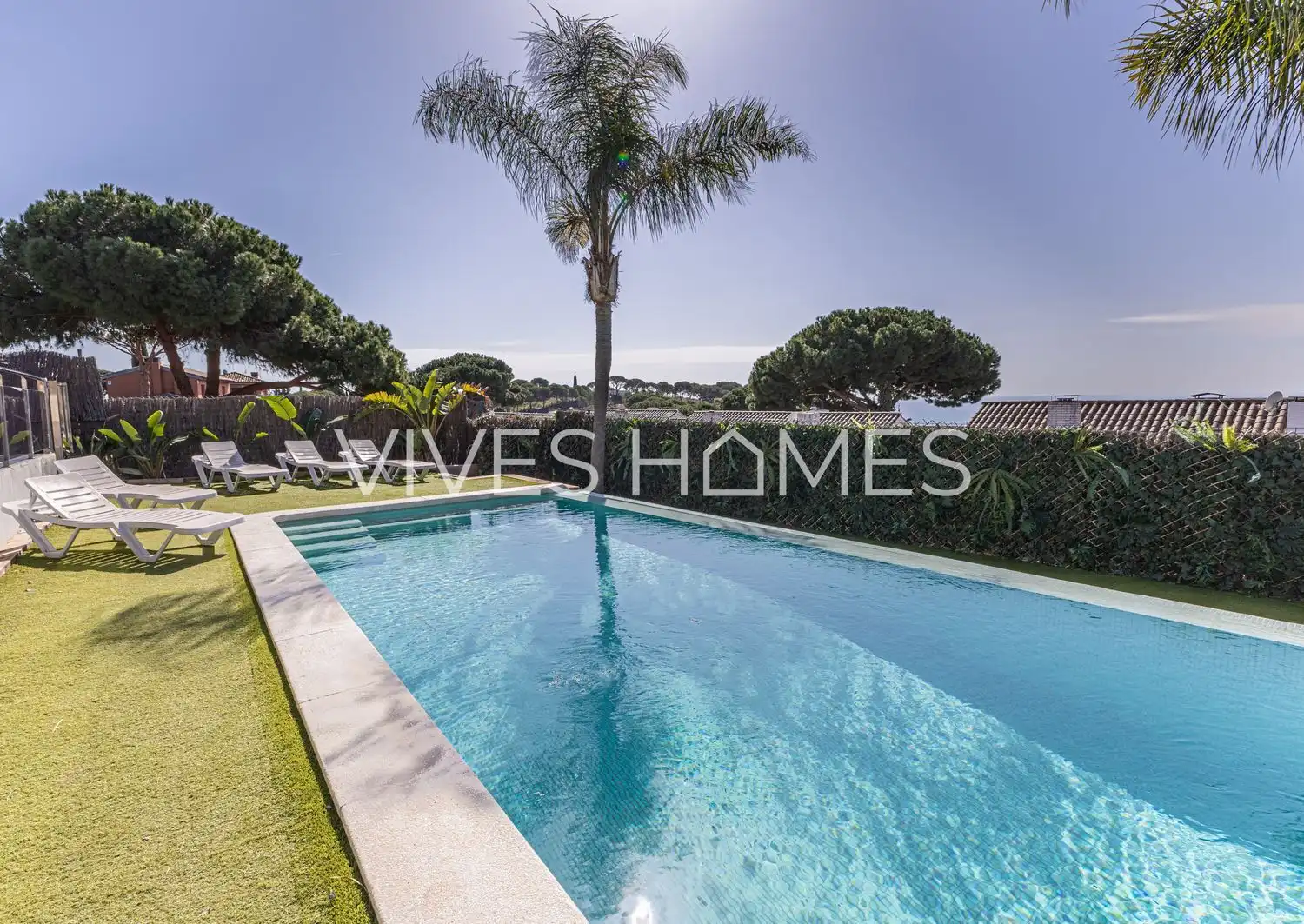 Vista exterior de Casa o chalet en venta en Caldes d'Estrac con Aire acondicionado, Calefacción y Jardín privado