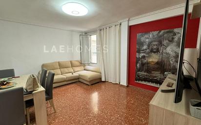 Sala d'estar de Apartament en venda en  Valencia Capital amb Aire condicionat i Balcó