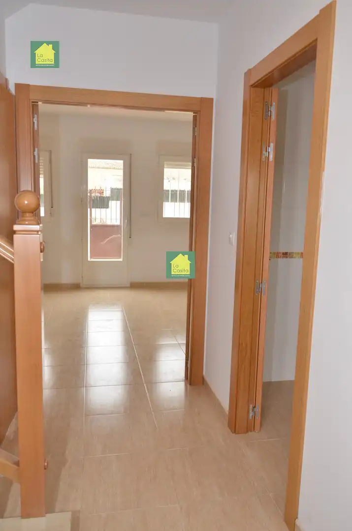 Casa adosada en venda en Chinchilla de Monte-Aragón amb Calefacció i Traster