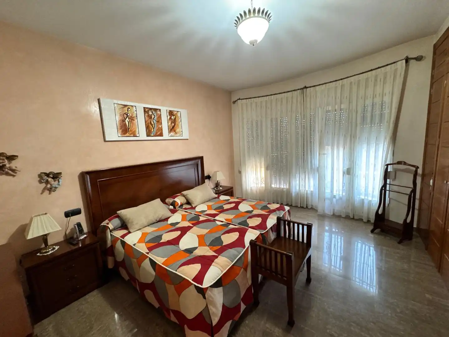 Habitación de Casa o chalet en venta en Murcia con Aire acondicionado, Calefacción y Jardín privado