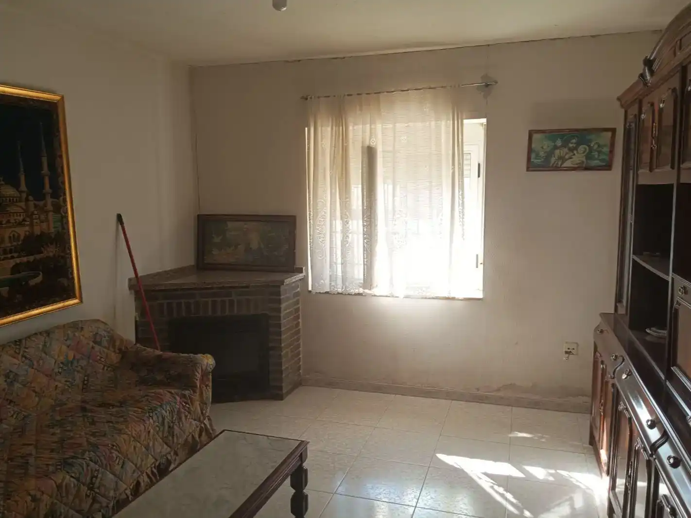 Sala de estar de Planta baja en venta en Valdepolo, León