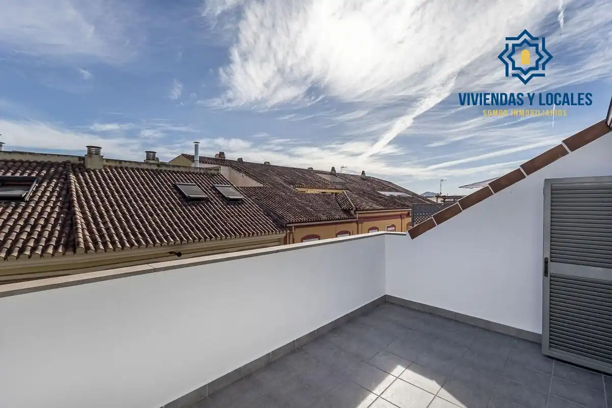 Penthouse with pool for sale in Ogíjares, imagen 2