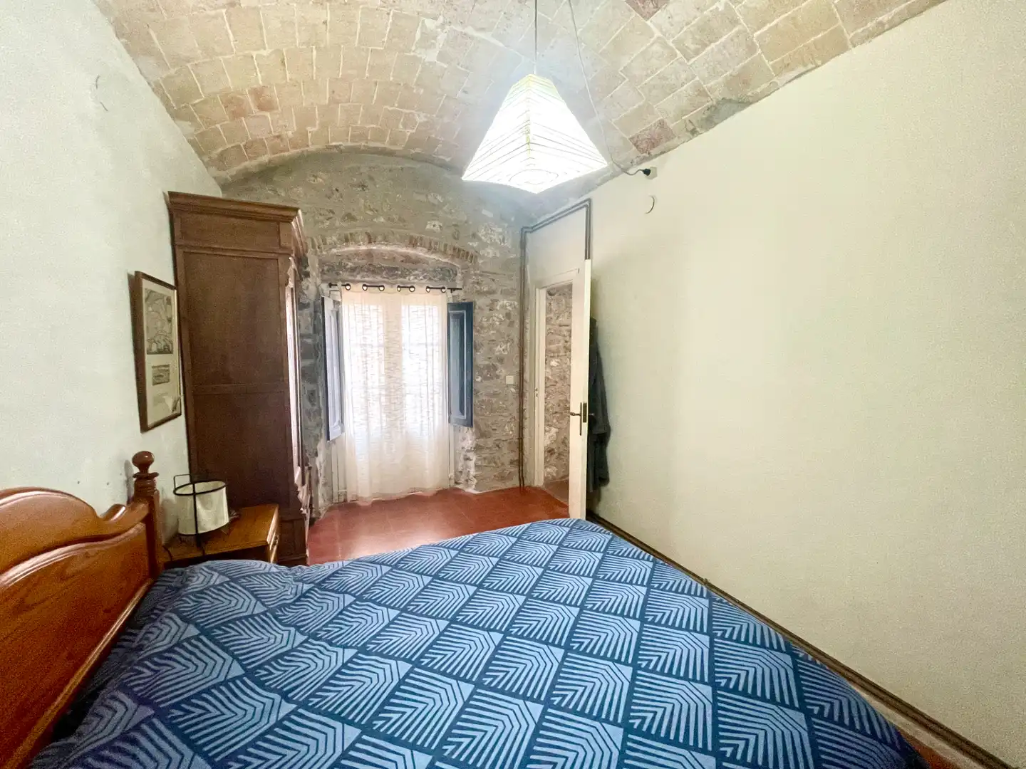 Dormitori de Casa adosada en venda en L'Escala amb Calefacció, Terrassa i Moblat